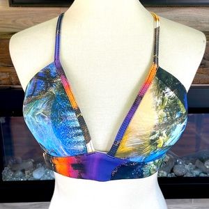 Alto Giro Glam top light Capitone Costa. Size XL. NWT